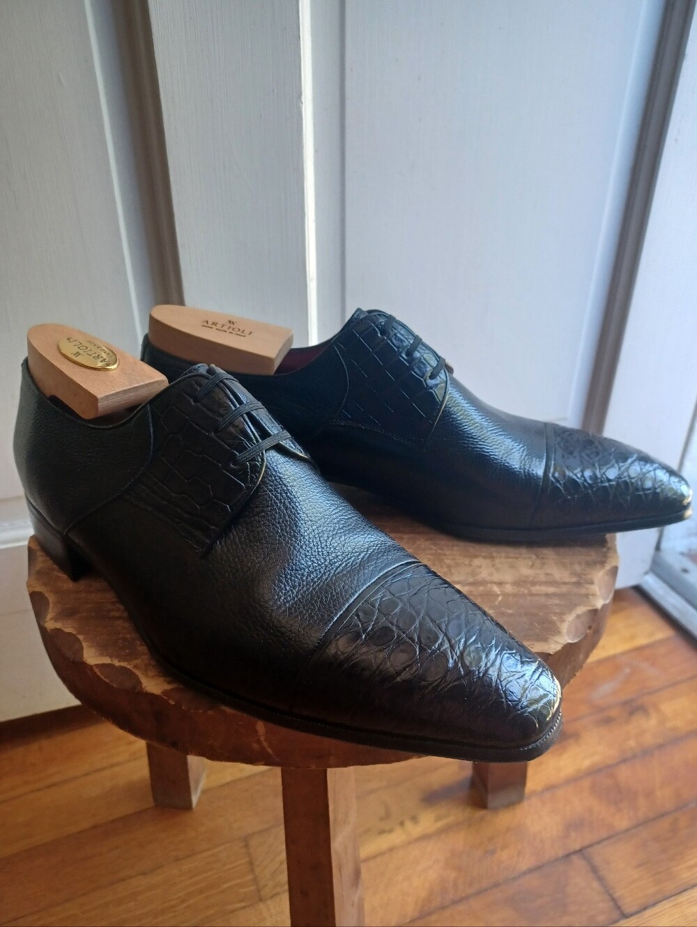 Star Artioli Size 11.5M Italian Handmade Black Oxford With Crocodile Toe Caps